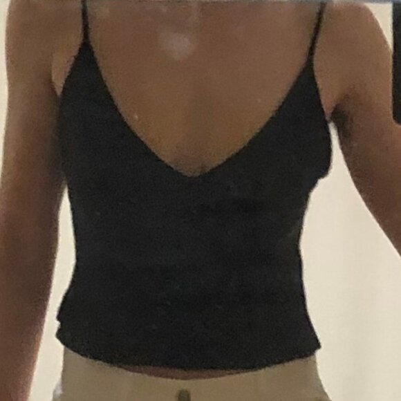 Brandy Melville Black Ribbed Crop Top V-Neck One Size - Picture 1 of 6